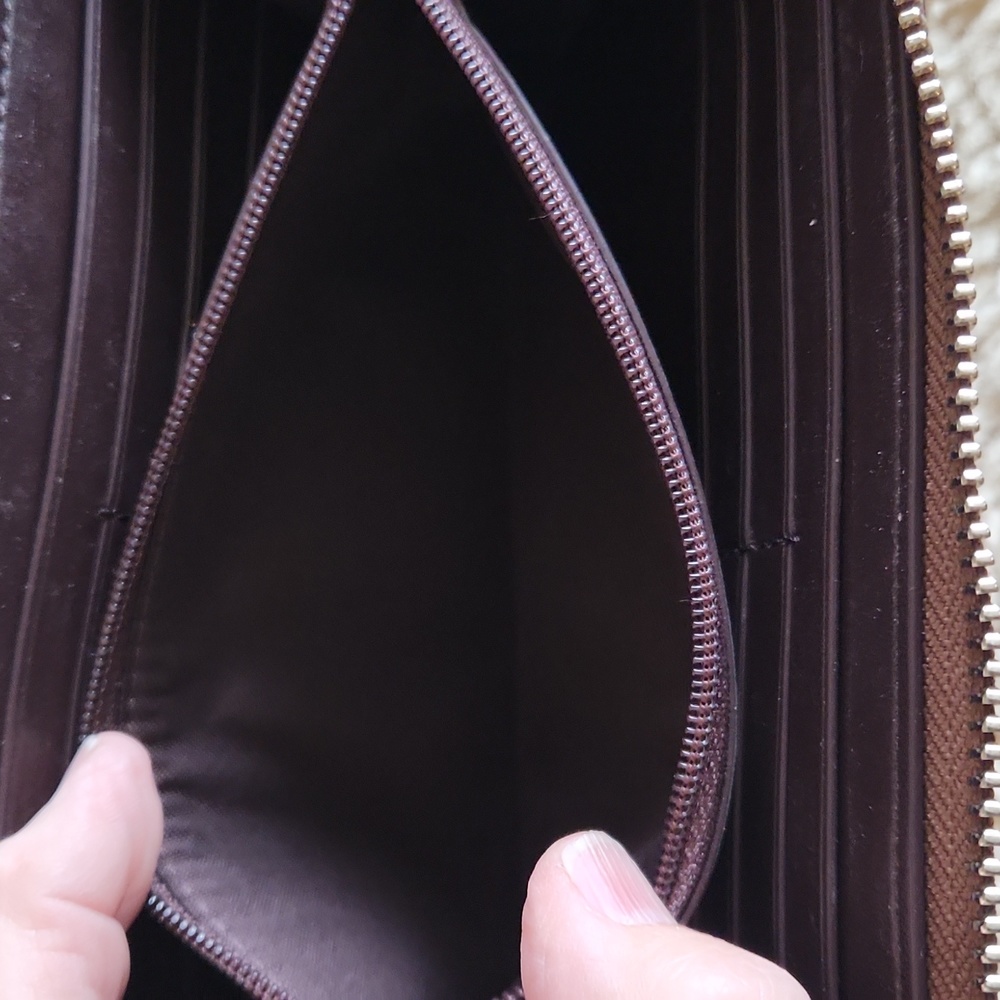 Gorgeous Coach 3/4 Zippered Signature Star Leather Long Wallet ⭐️🤎 - Picture 12 of 16